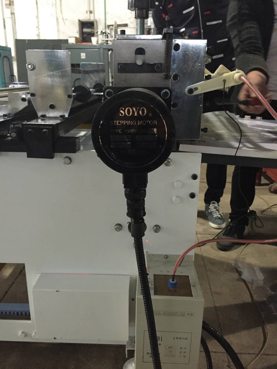Листорезальная машина QD-600 – подробные фотографии и видео листорезки - флаторезки. Фотография 13.