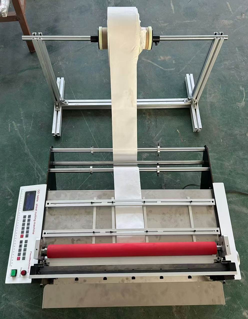 Листорезальная машина QD-600-table в комплекте с отдельной стойкой -6 – подробные фотографии листорезки - флаторезки. Фотография 3.